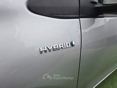Toyota Yaris 5 porte Active Argento usata Pomezia