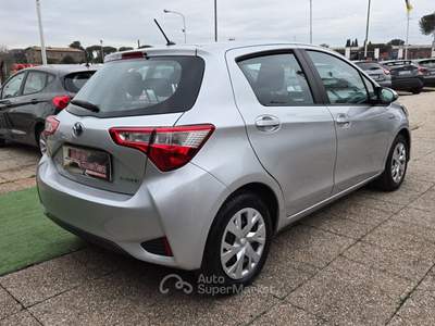 Toyota Yaris 5 porte Active Argento usata Pomezia