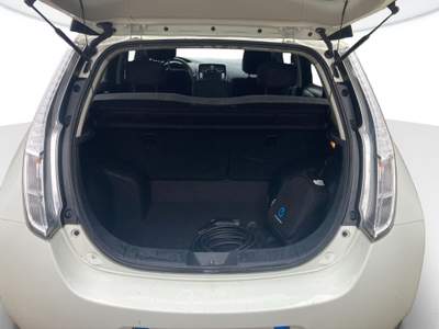 Nissan Leaf Leaf tekna 30kw 109cv Bianco usata Modena