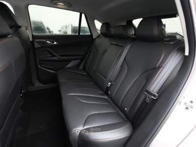 MG HS 1.5T-GDI AT Luxury Beige usata Melegnano