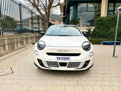 Fiat 600 1.2 hybrid La Prima 110cv auto uff Fiat KM ZERO Bianco usata Santa Maria a Vico
