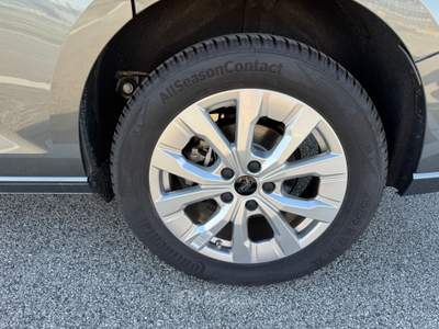 Ford Tourneo Connect Titanium 2.0 EcoBlue 122CV Automatico 5 posti Grigio usata Crocetta del Montello