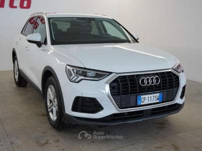 Audi Q3 35 TDI S tronic Business Bianco usata San Vito dei Normanni