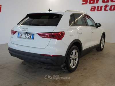 Audi Q3 35 TDI S tronic Business Bianco usata San Vito dei Normanni