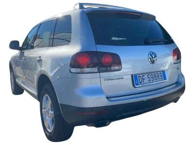 Volkswagen Touareg 2.5 R5 TDI DPF tiptronic Exclusive Grigio usata Rivignano Teor