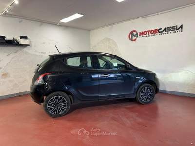 Lancia Ypsilon ADATTA A NEOPATENTATI Nero usata Roma