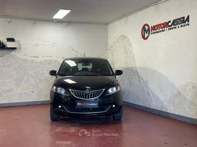 Lancia Ypsilon ADATTA A NEOPATENTATI Nero usata Roma