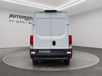 Iveco Daily 35S12 L2H2 Bianco usata San Miniato