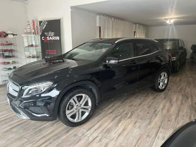 Mercedes-Benz GLA Tetto panoramico Nero usata Spinea