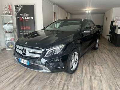 Mercedes-Benz GLA Tetto panoramico Nero usata Spinea