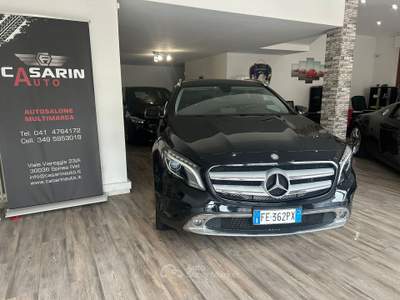 Mercedes-Benz GLA Tetto panoramico Nero usata Spinea
