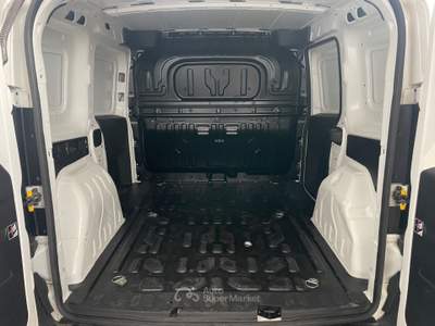 Fiat Doblò Doblo 1.6 MJT 105CV S&S PC-TN Cargo Lounge 3 Posti Bianco usata Gozzano