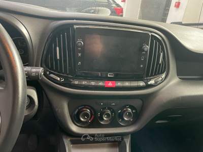 Fiat Doblò Doblo 1.6 MJT 105CV S&S PC-TN Cargo Lounge 3 Posti Bianco usata Gozzano