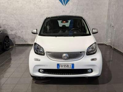 Smart ForTwo fortwo 70 1.0 twinamic Passion OK NEOPATENTATI Bianco usata Cornaredo