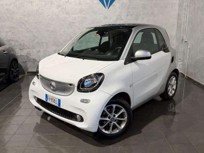 Smart ForTwo fortwo 70 1.0 twinamic Passion OK NEOPATENTATI Bianco usata Cornaredo