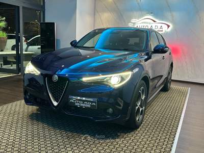 Alfa Romeo Stelvio . Grigio usata Prato