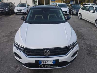 Volkswagen T-Roc AUTOMATICO - 2.0 - UNICOPROPRIETARIO Bianco usata Brescia