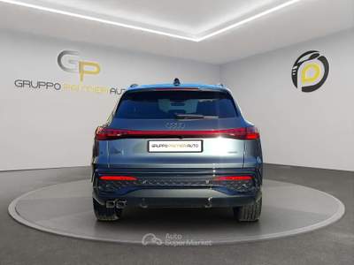 Audi Q5 Q5 2.0 tdi  S line edition quattro 204cv s-tronic Grigio usata Pompei