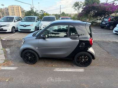 Smart ForTwo 1.0 71cv Coupe C. Automatico Navi motore nuovo Grigio usata Roma