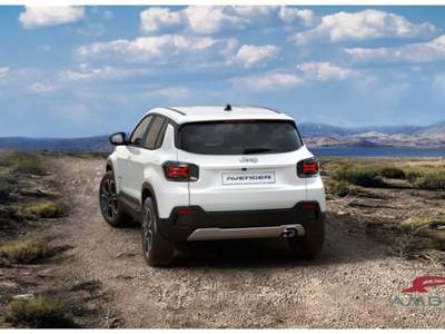 Jeep Avenger Benzina Altitude Bianco usata Corciano