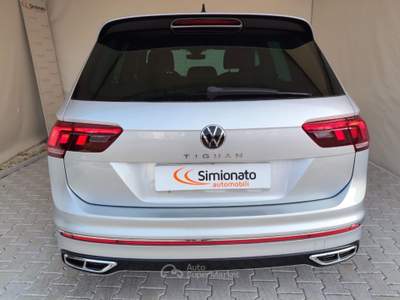 Volkswagen Tiguan 2.0 TDI 150 CV SCR DSG R-Line Grigio usata Resana