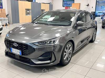 Ford Focus 1.5 EcoBlue 115 CV automatico 5p. ST-Line Grigio usata Pieve di Soligo