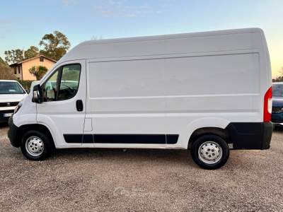 Peugeot Boxer Boxer 330 L2 H2 140CV 2022 Cruise Clima Bianco usata Latina