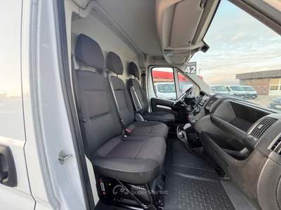 Peugeot Boxer Boxer 330 L2 H2 140CV 2022 Cruise Clima Bianco usata Latina
