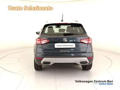 Seat Arona 1.0 ecotsi xperience 95cv Bianco usata Bari