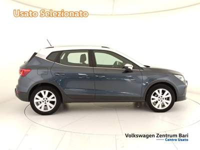 Seat Arona 1.0 ecotsi xperience 95cv Bianco usata Bari