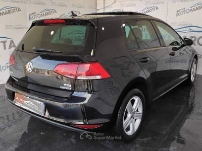 Volkswagen Golf Golf 1.4 tgi Highline 5p dsg Nero usata Limatola