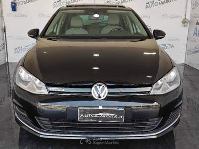 Volkswagen Golf Golf 1.4 tgi Highline 5p dsg Nero usata Limatola