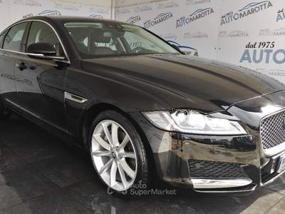 Jaguar XF 2.0d Prestige Business 180cv KM REALI! PARI AL NUOVO! Nero usata Limatola