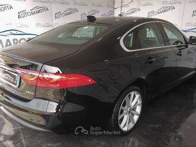 Jaguar XF 2.0d Prestige Business 180cv KM REALI! PARI AL NUOVO! Nero usata Limatola