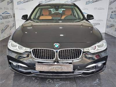 BMW Serie 3 330d 330dA Touring xdrive Luxury TAGLIANDI BMW! Blu/Azzurro usata Limatola