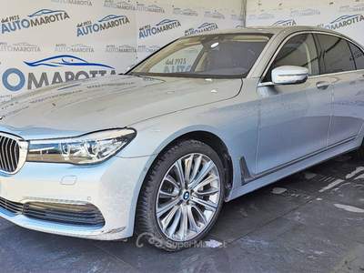 BMW Serie 7 750i 750i xdrive Eccelsa KM CERTIFICATI! ITALIANA!!! Argento usata Limatola