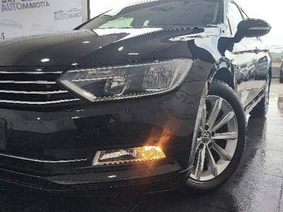 Volkswagen Passat 2.0 tdi Business 150cv dsg 7m Nero usata Limatola