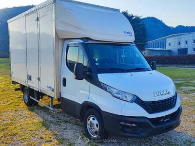 Iveco Daily 35 C18 3750 cab. E6 SPONDA IDRAULICA! Bianco usata Limatola