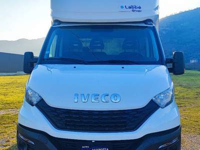 Iveco Daily 35 C18 3750 cab. E6 SPONDA IDRAULICA! Bianco usata Limatola