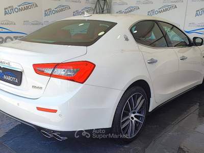 Maserati Ghibli 3.0 V6 ds 275cv TAGLIANDI MASERATI! Bianco usata Limatola