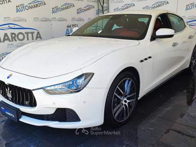 Maserati Ghibli 3.0 V6 ds 275cv TAGLIANDI MASERATI! Bianco usata Limatola