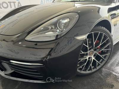 Porsche Cayman 2.0 300cv pdk Nero usata Limatola
