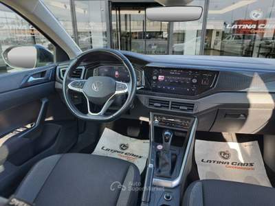 Volkswagen Taigo 1.0 tsi Life 110cv dsg con Telecam e CarPlay Nero usata Latina