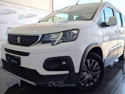 Peugeot Rifter 1.5 bluehdi Allure s&s 130cv eat8 Bianco usata Limatola