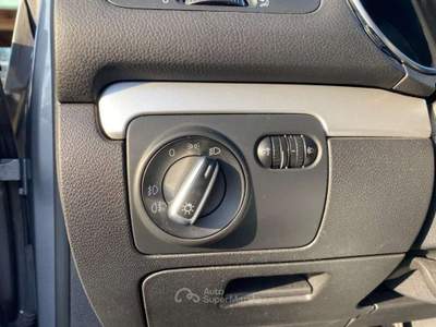 Volkswagen Golf 2.0 TDI 140CV DPF 5p. Highline Grigio usata Rivignano Teor