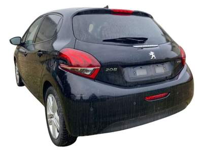 Peugeot 208 1° serie PureTech 82 5 porte Style Nero usata Rivignano Teor