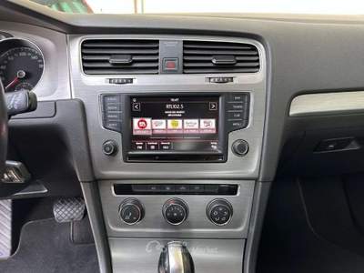 Volkswagen Golf 1.6 TDI 110 CV DSG 5p. Comfortline BlueMotion Tech Bianco usata Rivignano Teor