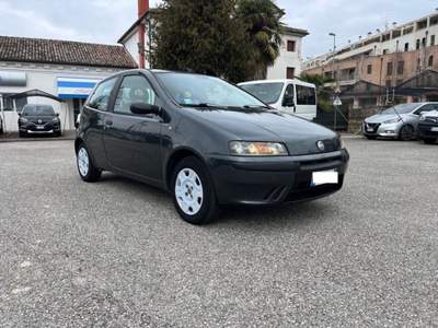 Fiat Punto 1.2i cat 3 porte ELX Grigio usata Portogruaro