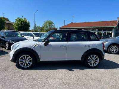 MINI Cooper 111cv Bianco usata Rivignano Teor