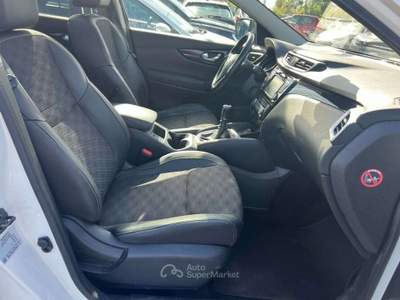Nissan Qashqai 1.5 dCi Tekna Bianco usata Rivignano Teor